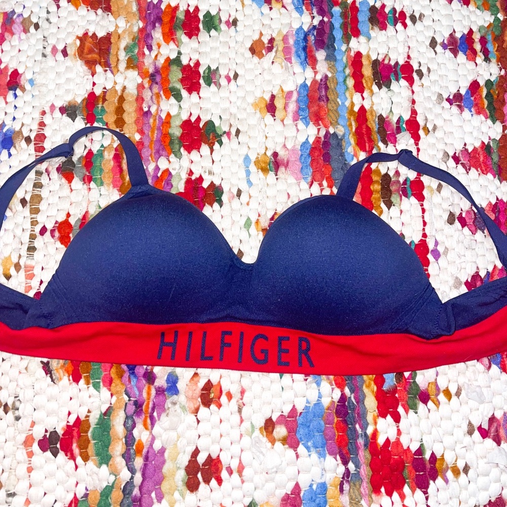 🦋 Tommy bra